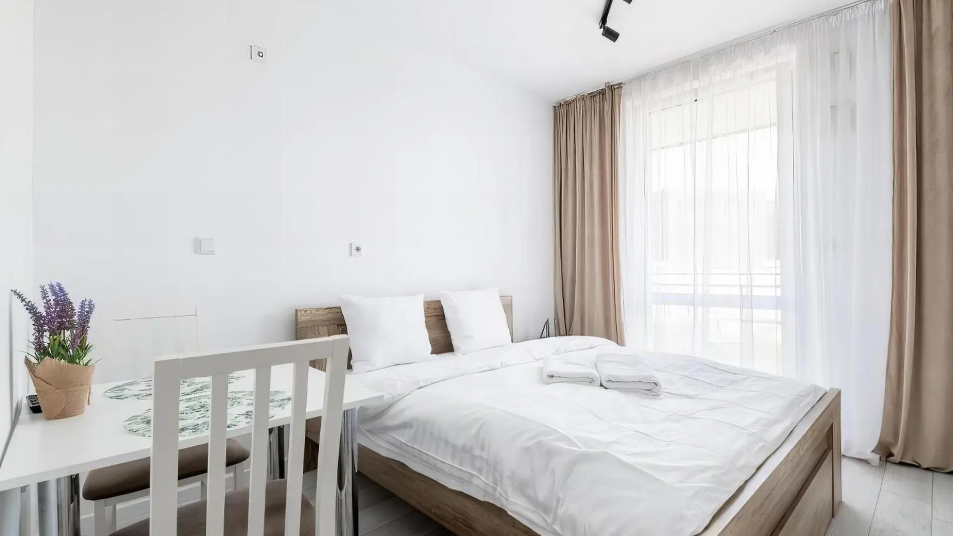 Apartment Mlambert - Aparthotel Warsaw